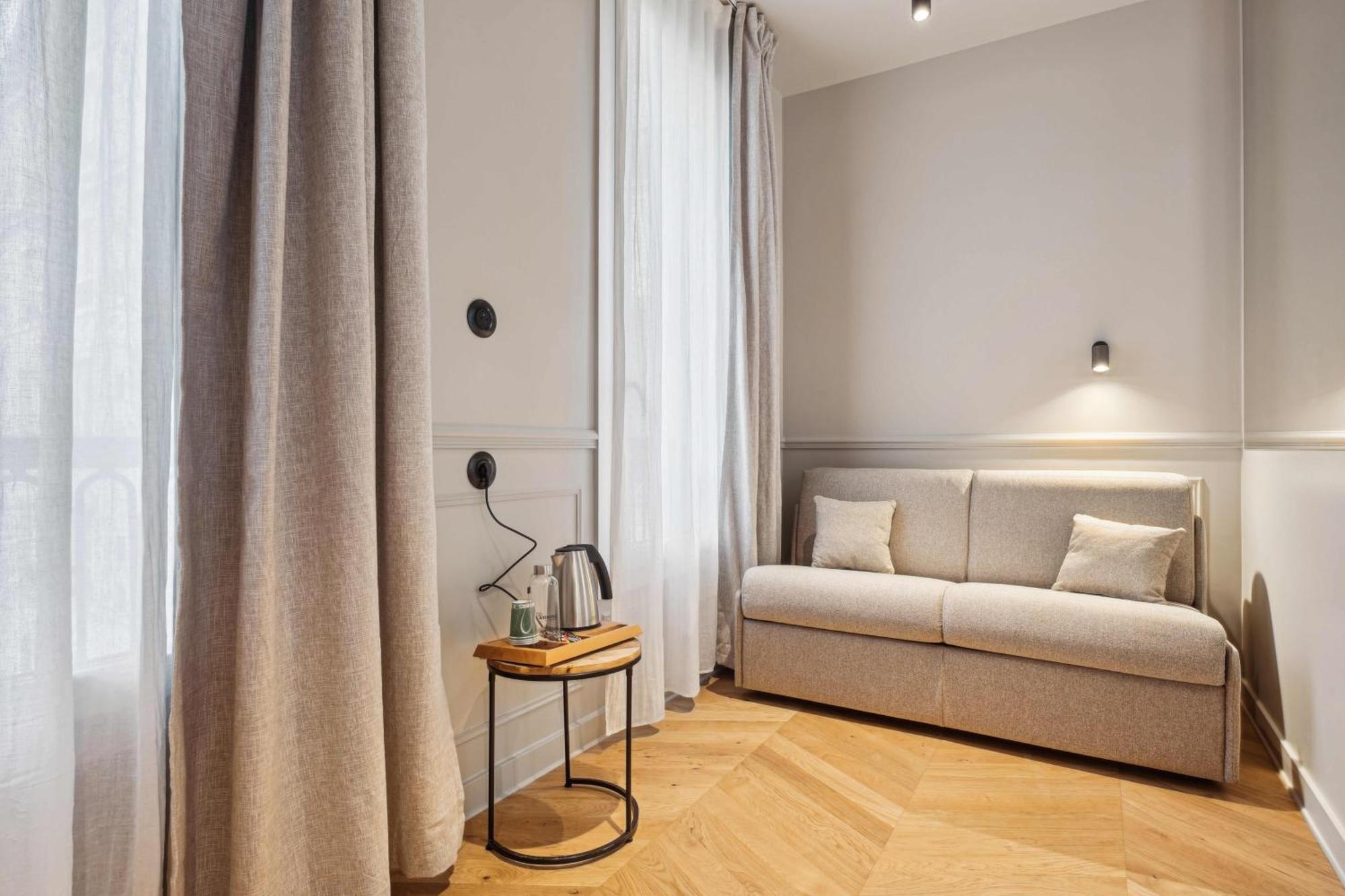 Hotel Clemence Париж Экстерьер фото